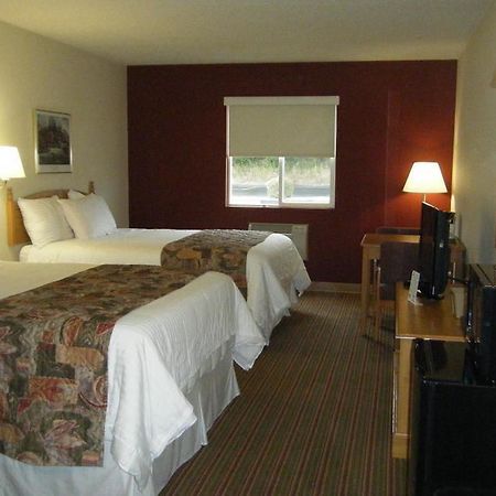 Lake House Hotel Osage Beach Esterno foto