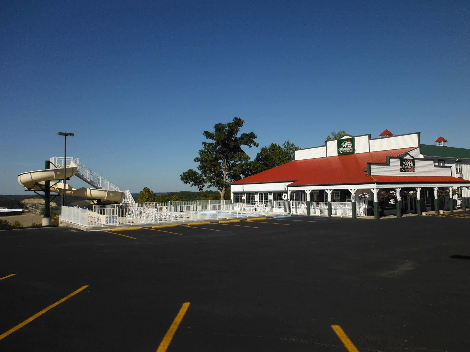 Lake House Hotel Osage Beach Esterno foto